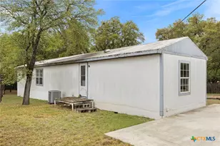 101 Queen Anne Cir, Canyon Lake, TX 78133 - Photo 30