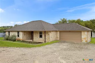 101 Queen Anne Cir, Canyon Lake, TX 78133 - Photo 6