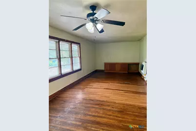 717 Surghnor Street, Belton, TX 76513 - Photo 4