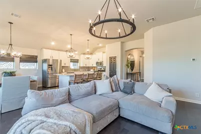 2745 Ridgeforest Drive, New Braunfels, TX 78130 - Photo 10