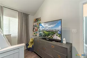 2745 Ridge Forest Dr, New Braunfels, TX 78130 - Photo 16