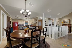 605 High Oaks Rd, Canyon Lake, TX 78133 - Photo 8