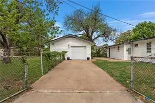 1100 N 66th St, Waco, TX 76710 - Photo 34