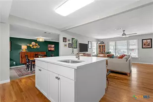 1100 N 66th St, Waco, TX 76710 - Photo 12