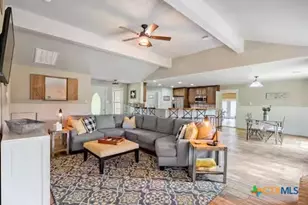 801 John Knox Rd, Fischer, TX 78623 - Photo 4