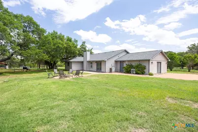 801 John Knox Road, Fischer, TX 78623 - Photo 2