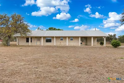 429 Booth Drive, San Marcos, TX 78666 - Photo 2