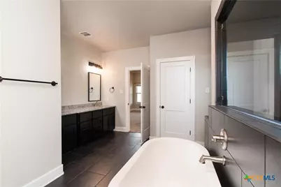 5213 Few Oaks Dr, Salado, TX 76571 - Photo 22