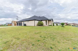 5213 Few Oaks Dr, Salado, TX 76571 - Photo 38