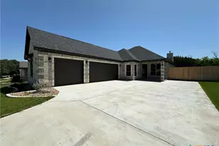 4315 Sunflower Ln, Temple, TX 76502 - Photo 2