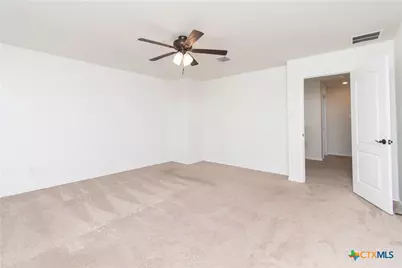 661 Bailey Park Drive, Jarrell, TX 76537 - Photo 16