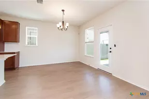 661 Bailey Park Dr, Jarrell, TX 76537 - Photo 10