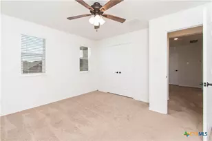 661 Bailey Park Dr, Jarrell, TX 76537 - Photo 20
