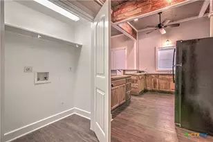 111 N 5th St, Temple, TX 76501 - Photo 22