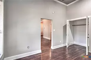 111 N 5th St, Temple, TX 76501 - Photo 16