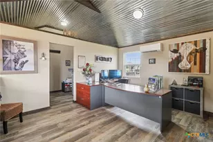 1891 State Hwy 97, Floresville, TX 78114 - Photo 22