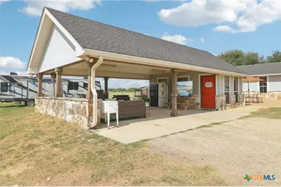 1891 State Highway 97, Floresville, TX 78114 - Photo 14