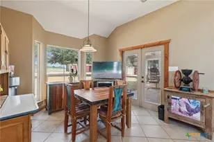 1891 State Hwy 97, Floresville, TX 78114 - Photo 4