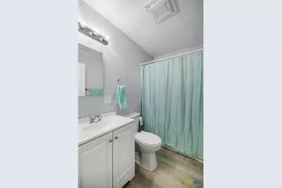 1610 E Rosebud Avenue, Victoria, TX 77901 - Photo 18