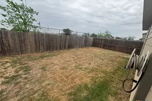 2500 Marty Way, Seguin, TX 78155 - Photo 16