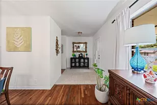 216 E 21st Ave, Belton, TX 76513 - Photo 4