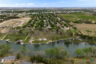 981 Rio Verde, New Braunfels, TX 78130 - Photo 10