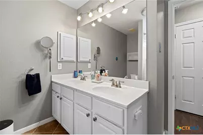 981 Rio Verde, New Braunfels, TX 78130 - Photo 36