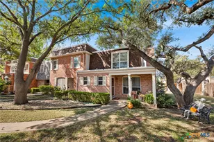 619 Strings Dr, San Antonio, TX 78216 - Photo 2