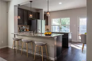 829 Manhattan, New Braunfels, TX 78130 - Photo 14