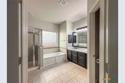 829 Manhattan, New Braunfels, TX 78130 - Photo 18