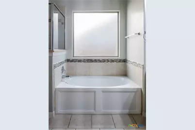 829 Manhattan, New Braunfels, TX 78130 - Photo 20