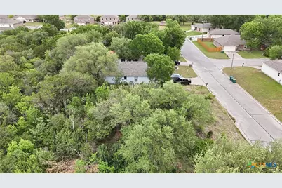 914 Carla Kay, Belton, TX 76513 - Photo 4
