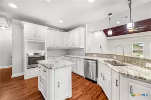 204 James St, Inez, TX 77968 - Photo 10