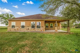 204 James St, Inez, TX 77968 - Photo 26