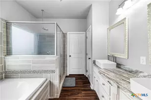 204 James St, Inez, TX 77968 - Photo 18