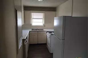 200-220 Quail Run Rd, Martindale, TX 78655 - Photo 8