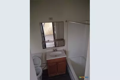 200-220 Quail Run Road, Martindale, TX 78655 - Photo 2