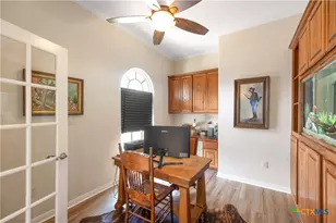 16 Rockwood Dr, Victoria, TX 77905 - Photo 10