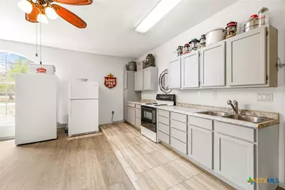 16 Rockwood Drive, Victoria, TX 77905 - Photo 36