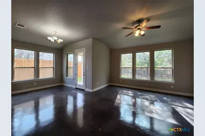 184 E Torrey Street, New Braunfels, TX 78130 - Photo 12