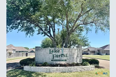 209 Pebble Brook, Victoria, TX 77904 - Photo 1