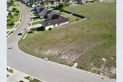 209 Pebble Brook, Victoria, TX 77904 - Photo 4