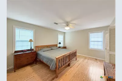 462 Flatrock Drive, Canyon Lake, TX 78133 - Photo 18