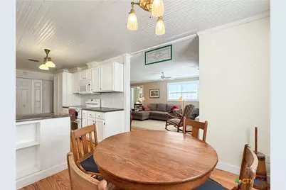 462 Flatrock Drive, Canyon Lake, TX 78133 - Photo 10