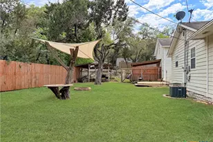 462 Flatrock Dr, Canyon Lake, TX 78133 - Photo 38