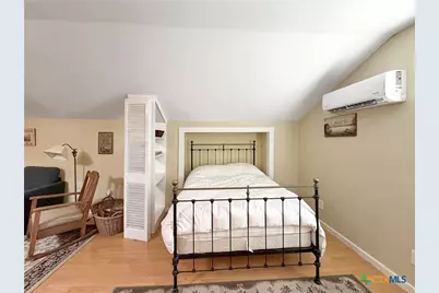 462 Flatrock Drive, Canyon Lake, TX 78133 - Photo 32