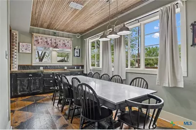 292 S Gilbert Avenue, New Braunfels, TX 78130 - Photo 20