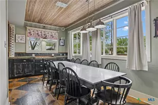 292 S Gilbert Ave, New Braunfels, TX 78130 - Photo 20