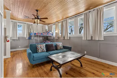 292 S Gilbert Avenue, New Braunfels, TX 78130 - Photo 24