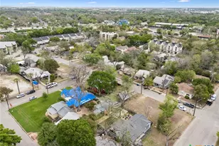 292 S Gilbert Ave, New Braunfels, TX 78130 - Photo 40